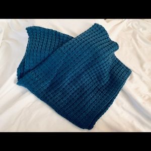 Blue infinity scarf